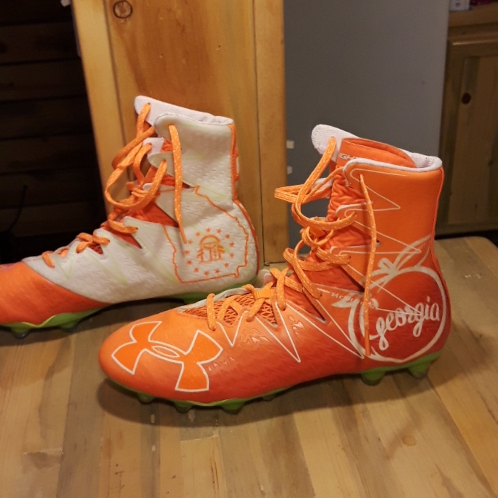 RARE GeorgiaEdition Under Armour Clutch Fit cleats